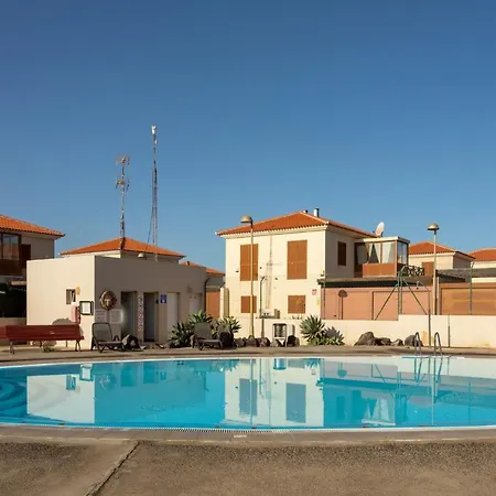 Calderon Hondo. Design , Views And Pool Lajares-corralejo كوراليهو