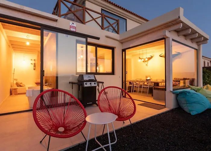 Villa Calderon Hondo. Design , Views And Pool Lajares-corralejo *