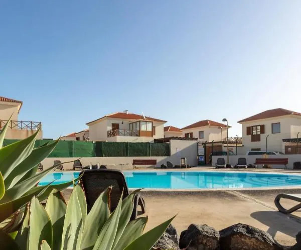 Calderon Hondo. Design , Views And Pool Lajares-corralejo Corralejo