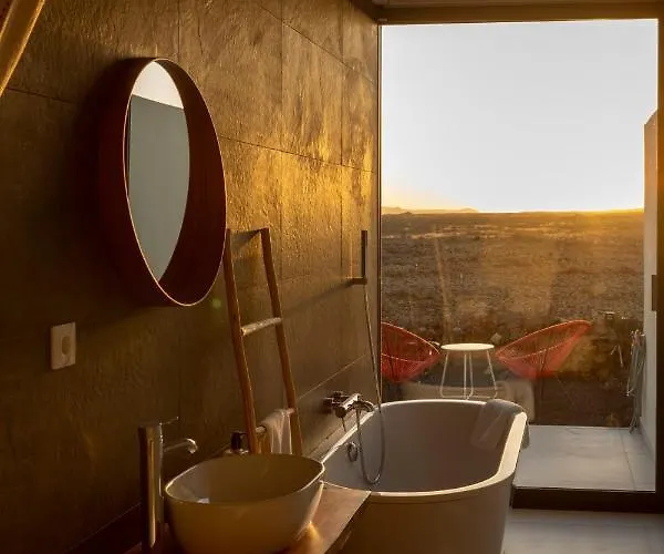 Calderon Hondo. Design , Views And Pool Lajares-corralejo * Corralejo