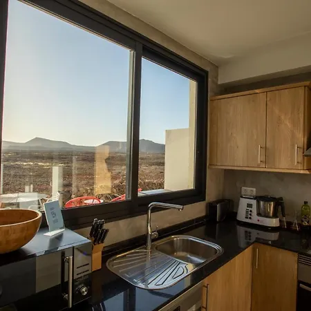 Calderon Hondo. Design , Views And Pool Lajares-corralejo 코라레호