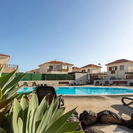 Calderon Hondo. Design , Views And Pool Lajares-corralejo 코라레호