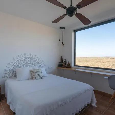 Calderon Hondo. Design , Views And Pool Lajares-corralejo Βίλα